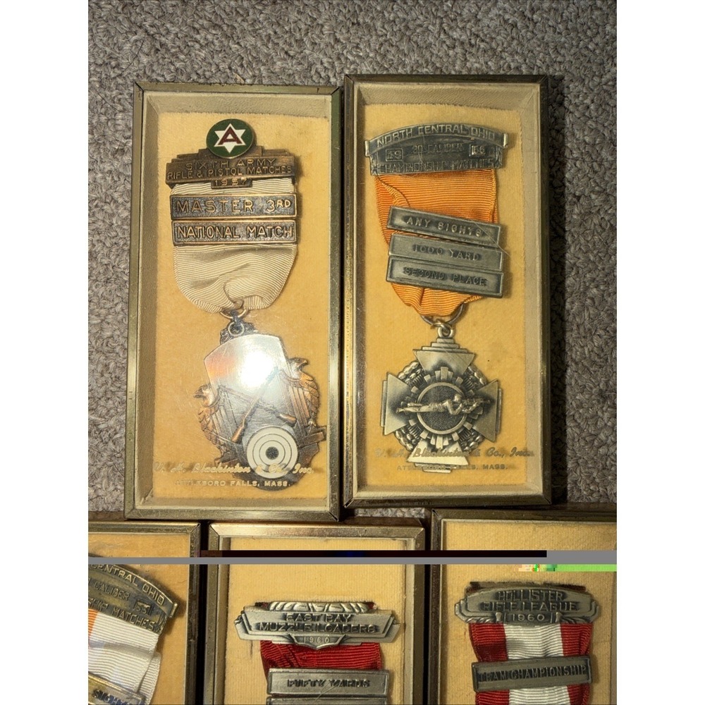 Lot of (17) Vintage Blackinton Rifle & Pistol Shooting Medals – Marksman Awards - Picture 11 of 11